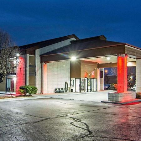 Econo Lodge Madison Kültér fotó