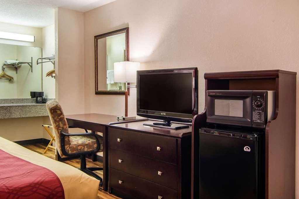 Econo Lodge Madison Szoba fotó