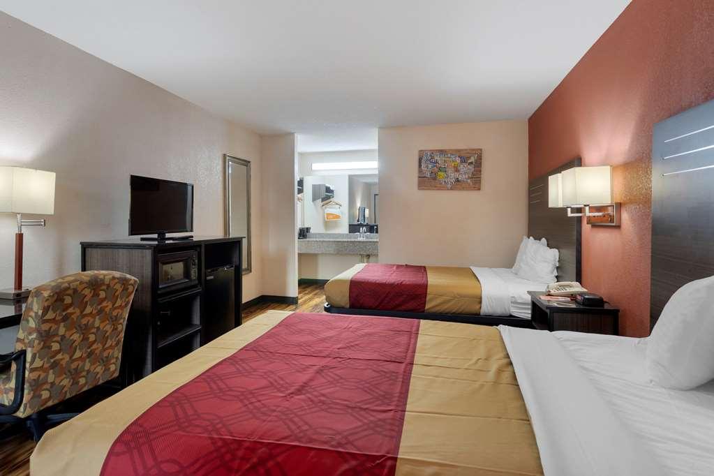 Econo Lodge Madison Szoba fotó