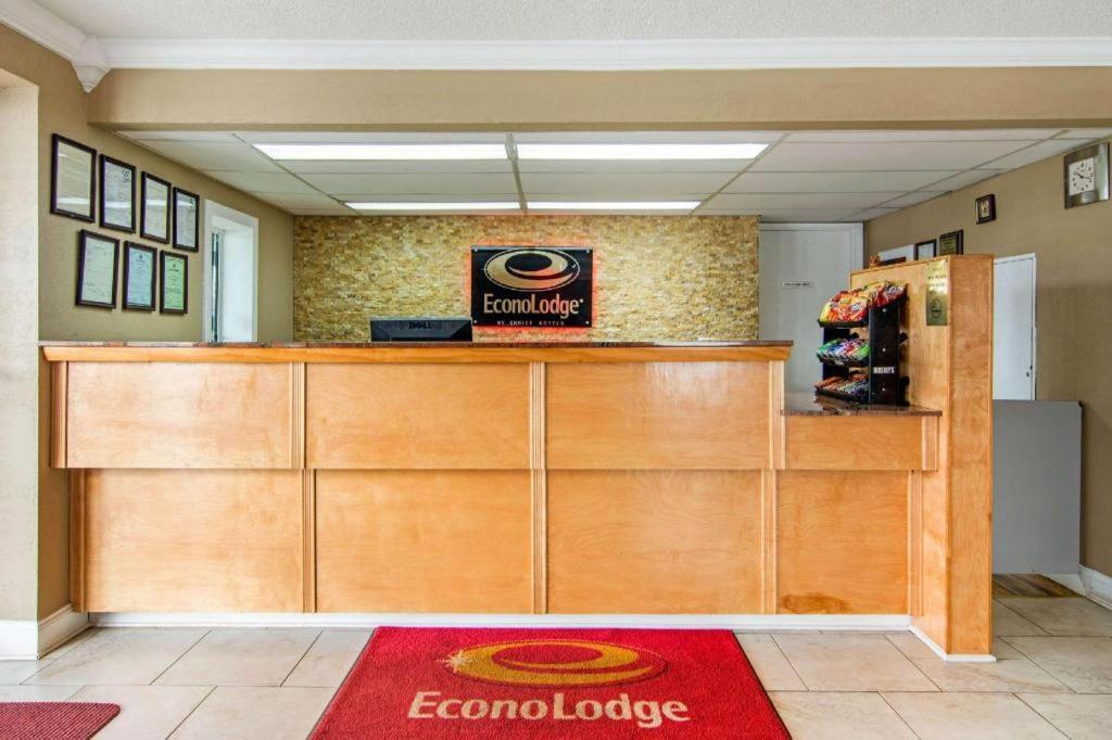 Econo Lodge Madison Kültér fotó