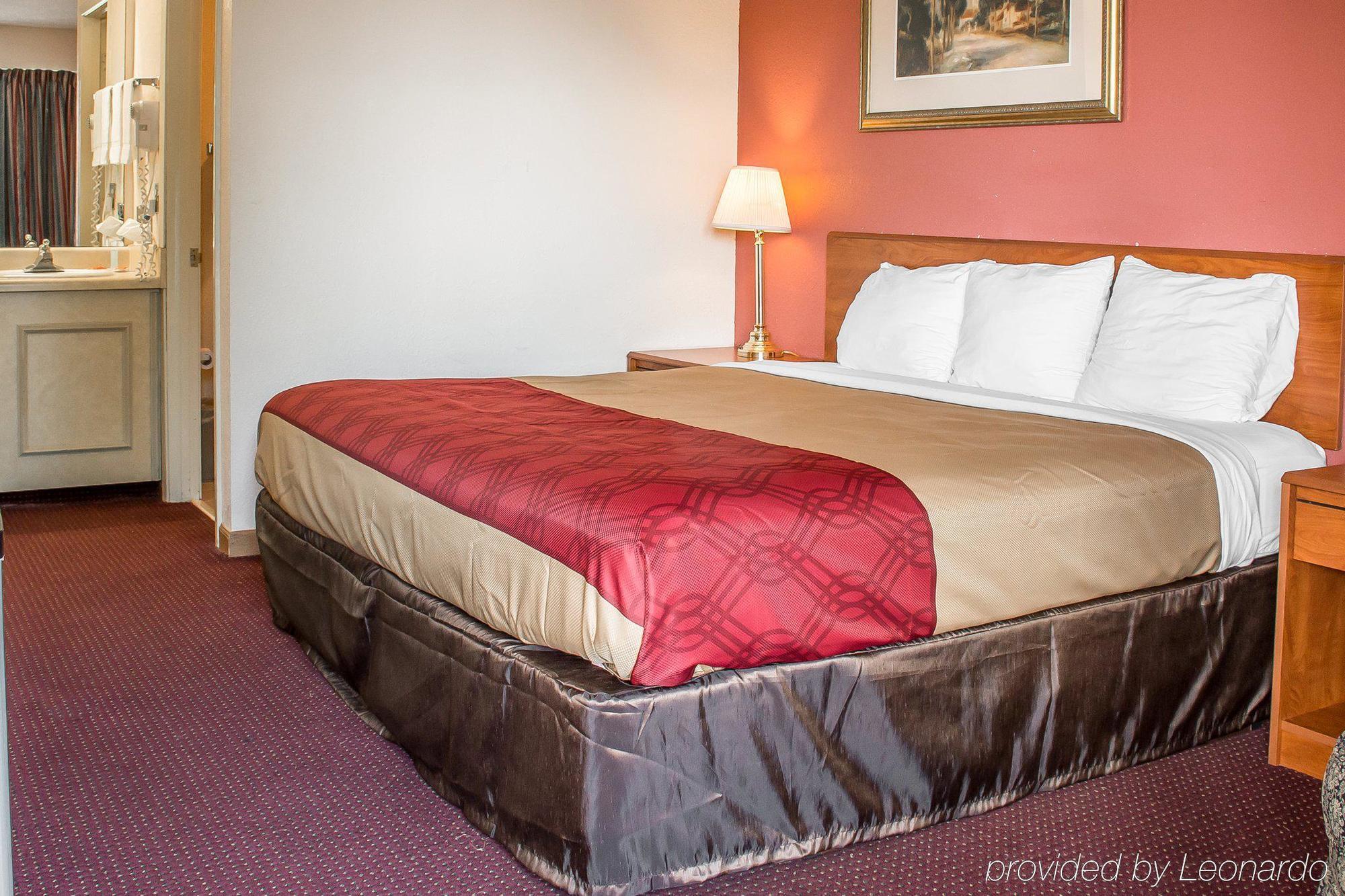 Econo Lodge Madison Kültér fotó