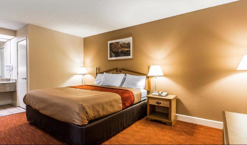 Econo Lodge Madison Kültér fotó